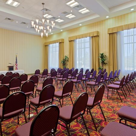 Holiday Inn Express Woodstock-Shenandoah Valley By Ihg Bagian luar foto