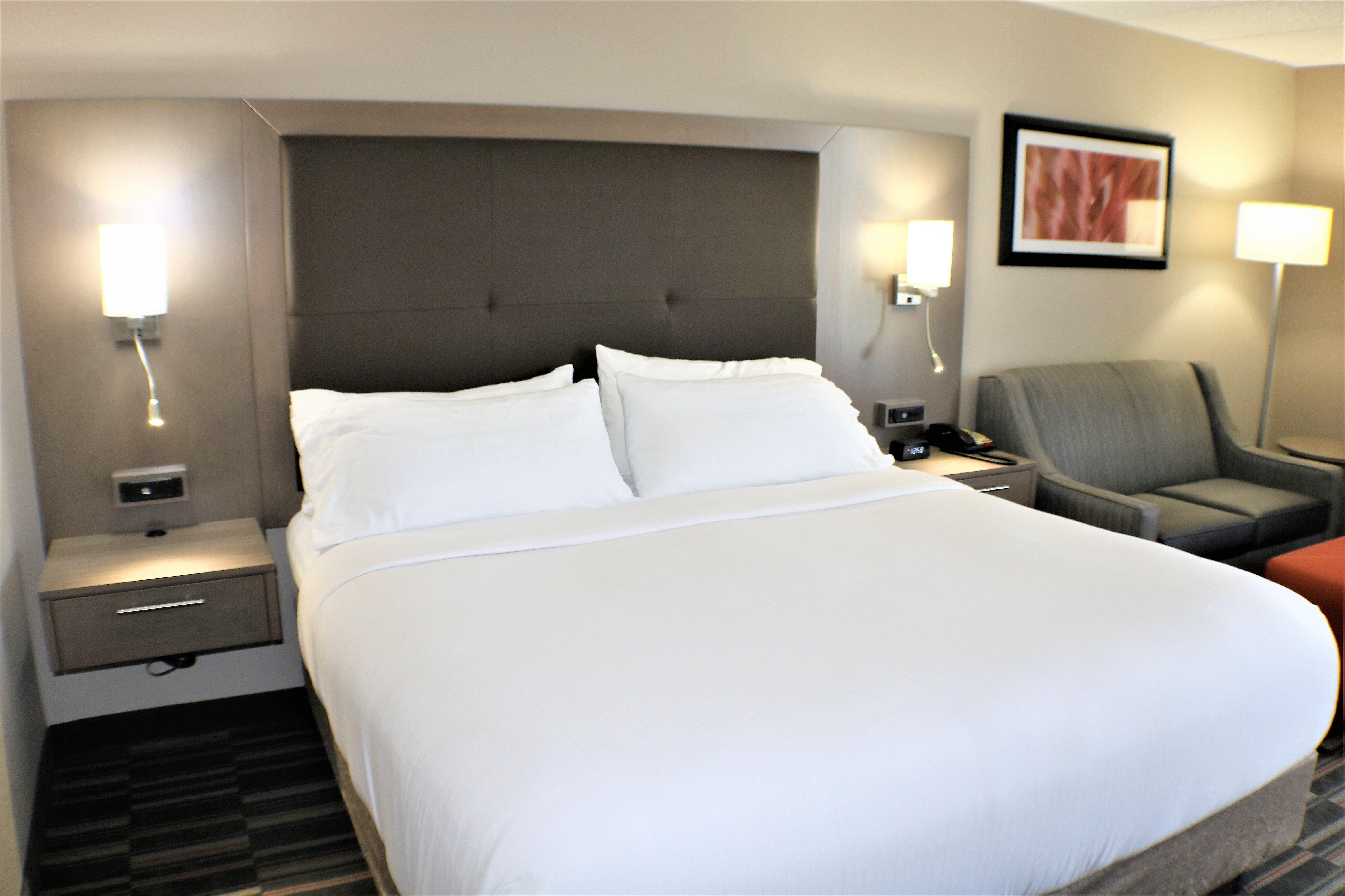 Holiday Inn Express Woodstock-Shenandoah Valley By Ihg Bagian luar foto